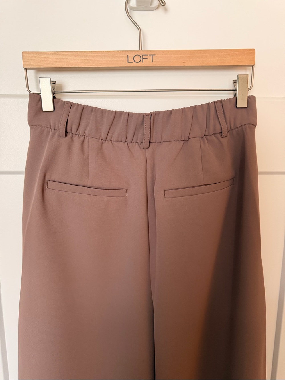 LOFT Versa Crepe Drape Palazzo Pant - Picture 8 of 9